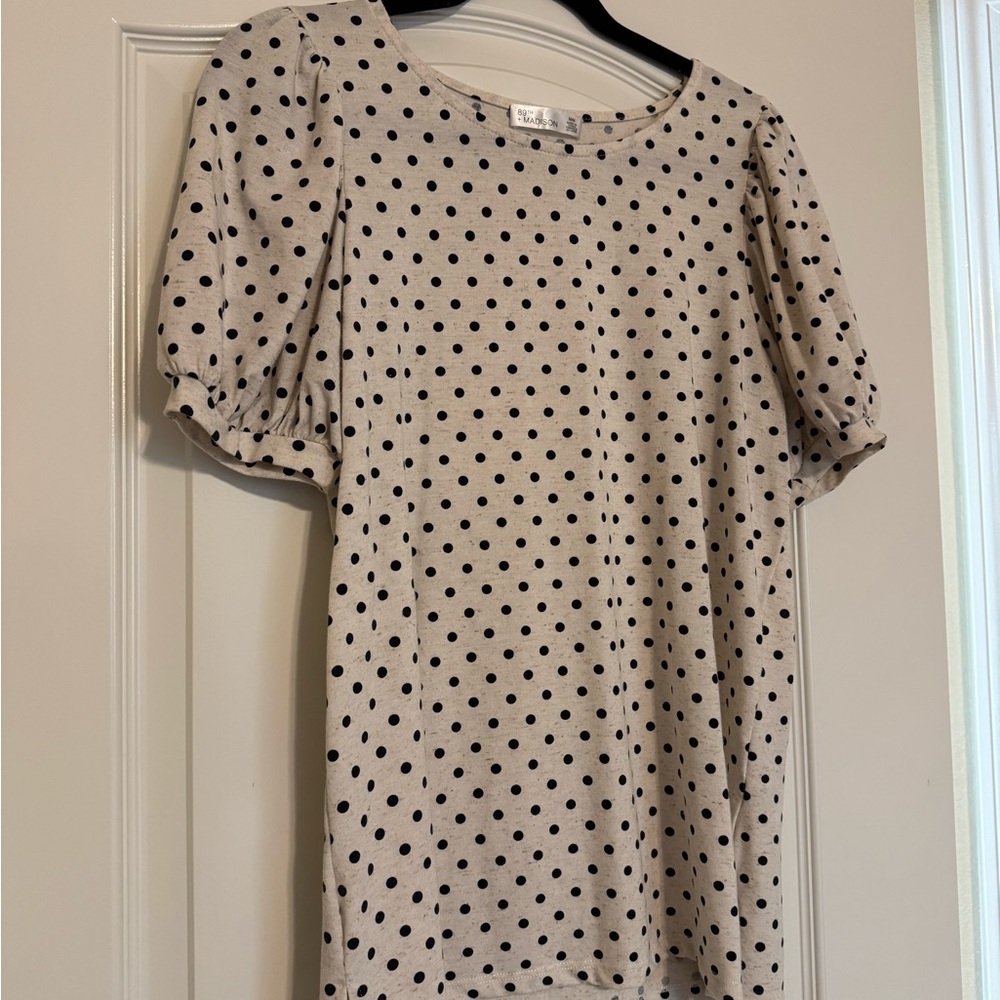 89th & Madison Navy Polka Dot Top